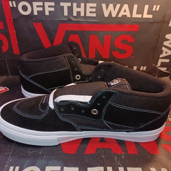 Vans Men's 11.5 Skate Half Cab Classic Black/White Canvas Suede VN0A5FCDY28 - Picture 10 of 12